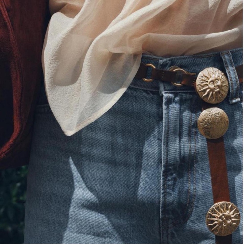 Zara Blue Jeans with Gold Button Details